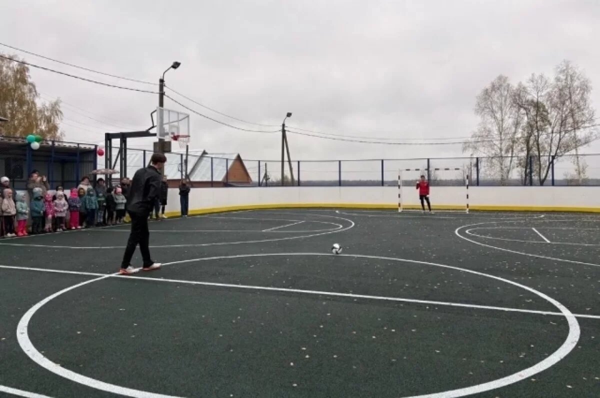   В Судогодском районе открыли всесезонную спортплощадку за 7 млн рублей