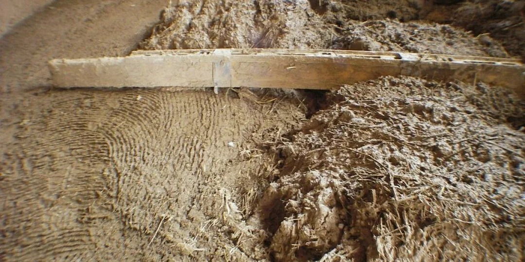 Самый лучший способ утеплить потолок в бане: старый способ, который работает лучше современных