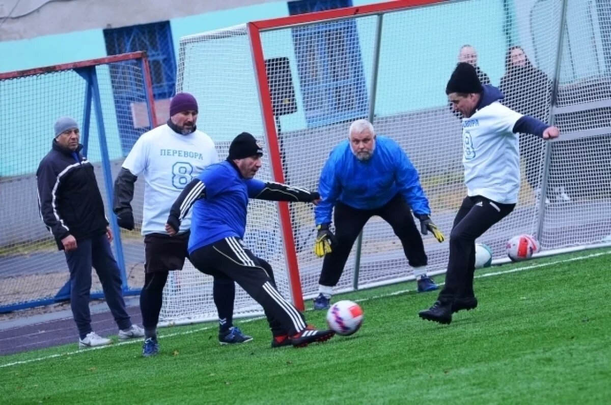    В Мурманске прошёл турнир памяти футболиста Анатолия Переворкина