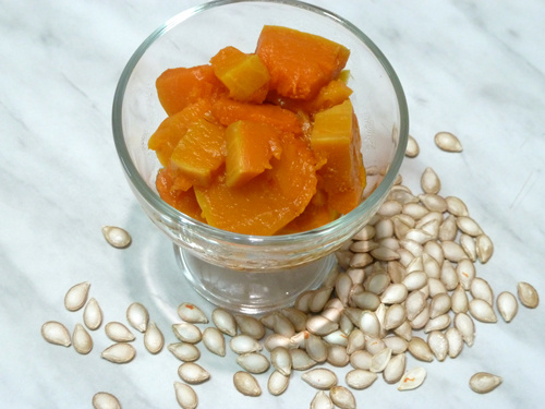 Как запечь тыкву в духовке кусочками. В керамических горшочках или форме для запекания