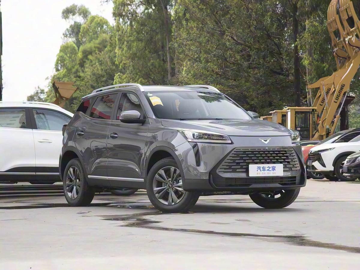 Обновленный внешний вид кроссоверов Kaiyi Xuanjie Pro 2025 модельного года