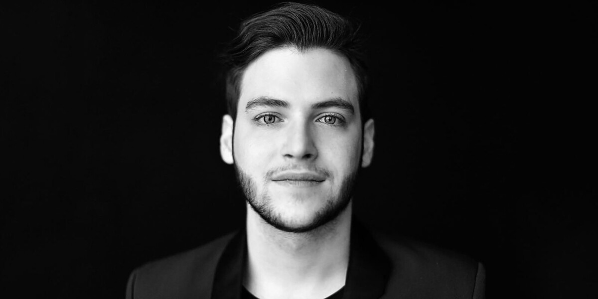 Валерий Макаров