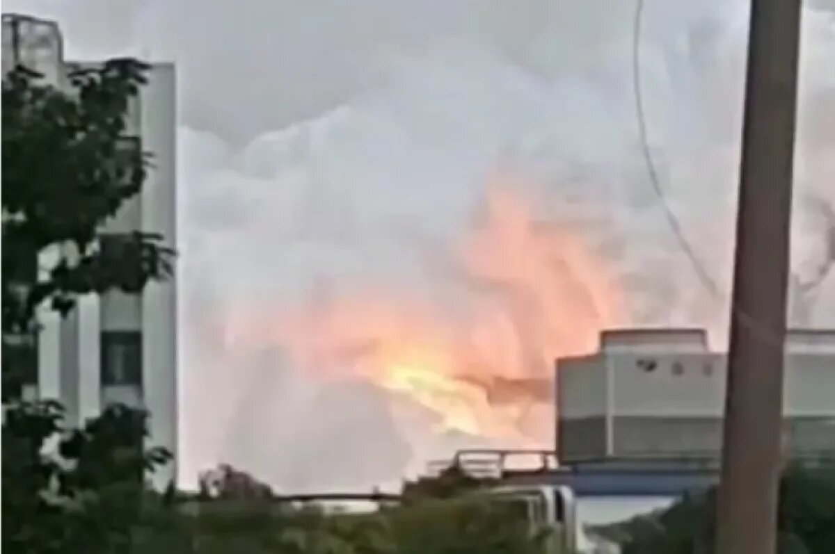    В Китае людям запретили открывать окна из-за взрыва на химзаводе