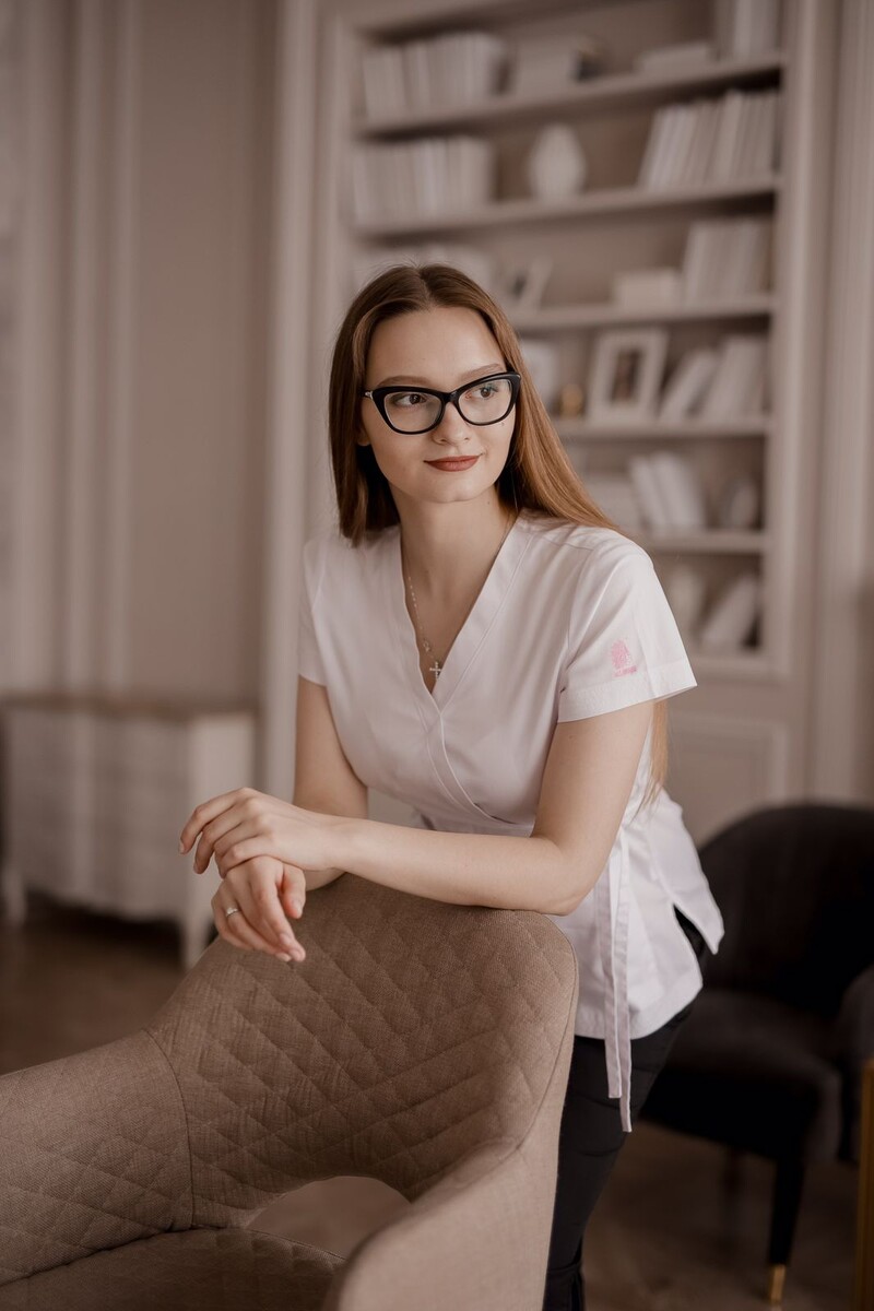 Татьяна Насонова — член попечительского совета благотворительного фонда помощи людям с хроническим болевым синдромом «Астра», она работает с как с распространенными заболеваниями, так и очень редкими патологиями. Изображение из личного архива героини публикации.