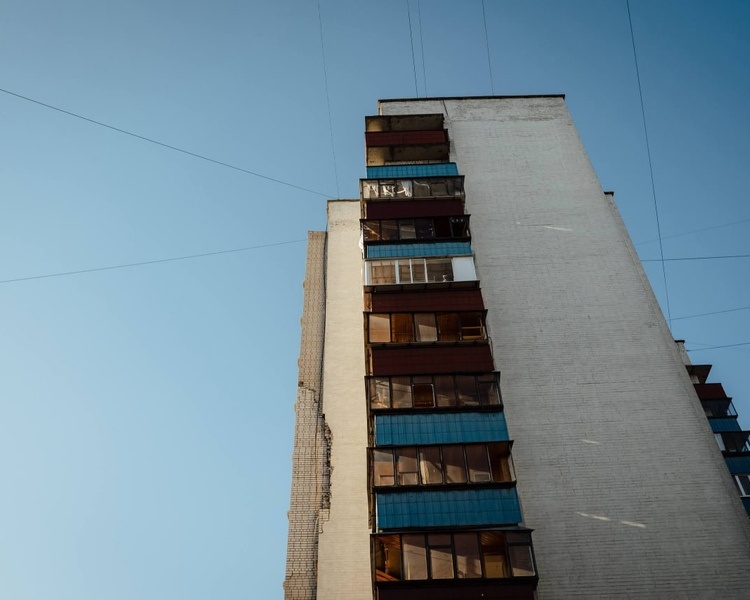     В Курской области за неделю восстановили 4 дома, поврежденных из-за атак ВСУ