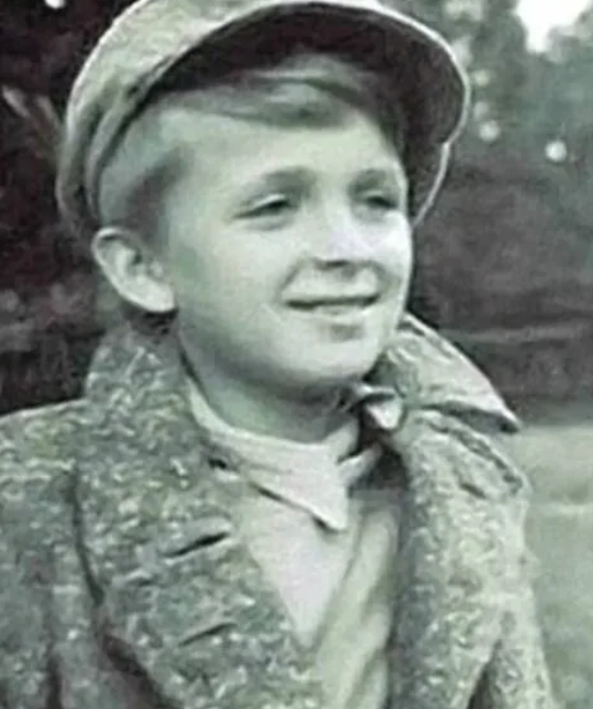 Евгений Стеблов в детстве