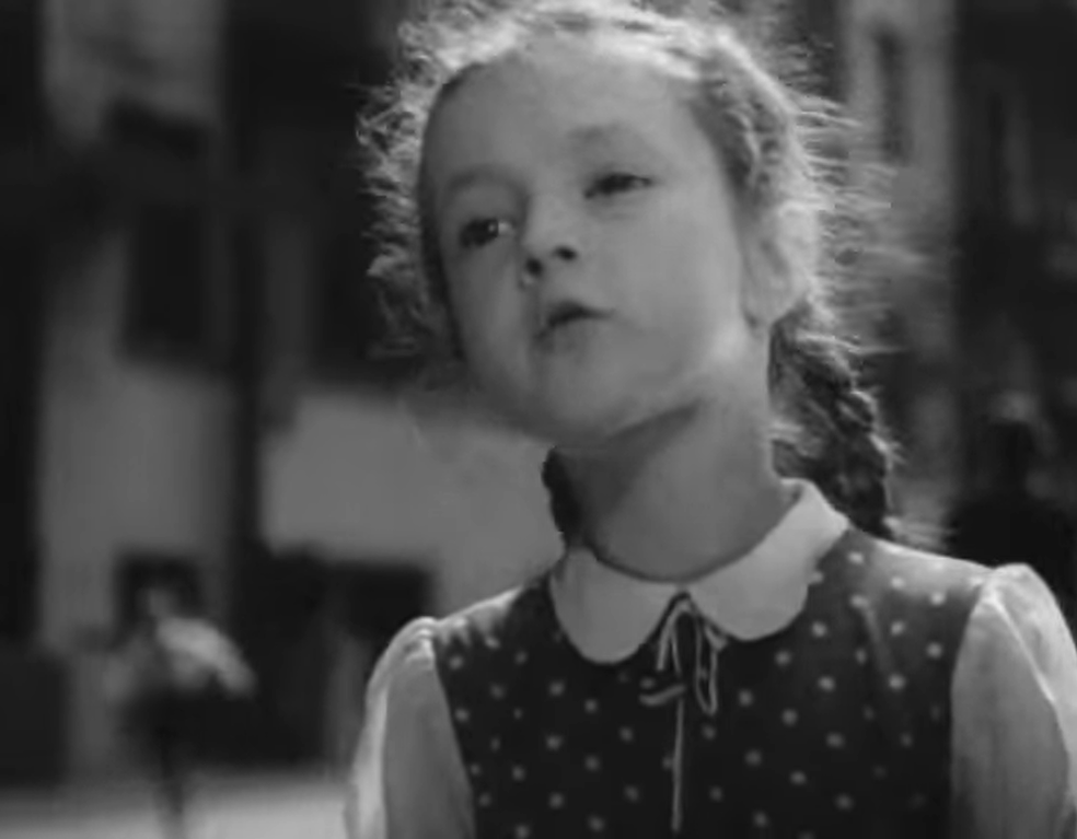 Кадр из «Первоклассницы»