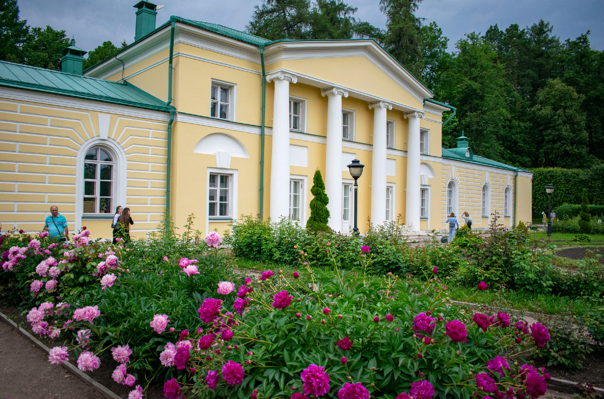 Павильон «Каприз». Музей-усадьба «Архангельское». Фотография автора статьи.