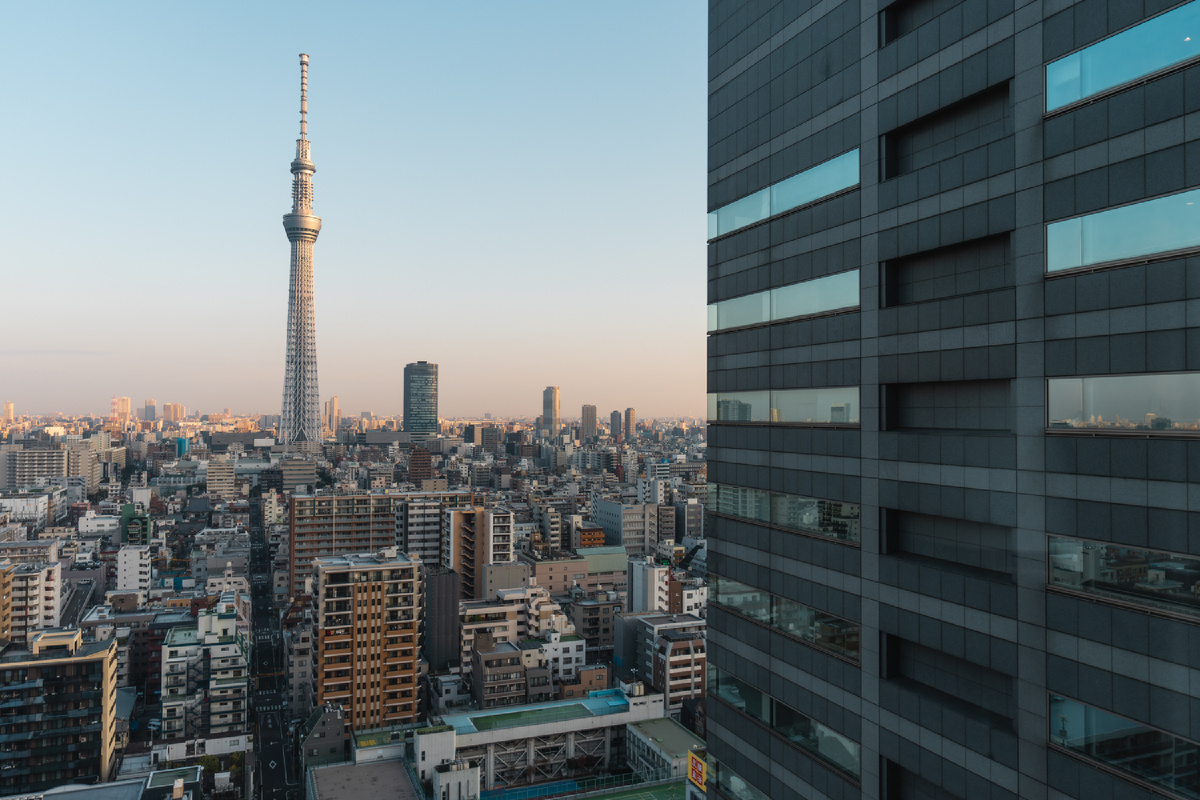 Токио – несмотря на свои размеры, этот город воспринимается довольно удобным для туриста. Фото автора.