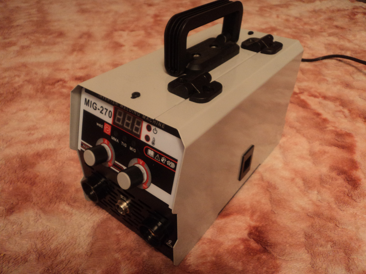 Внешний вид аппарата. Фото автора.