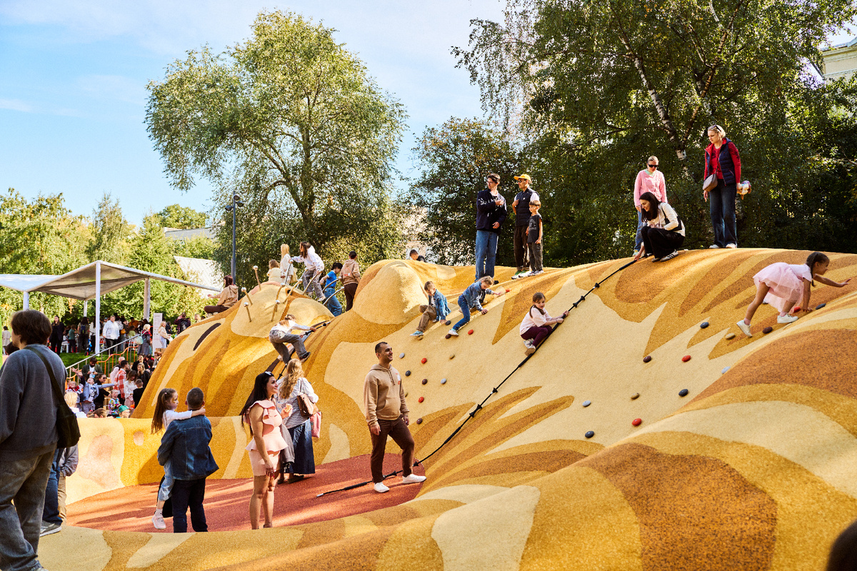 Детская площадка «Кот» в Парке Горького