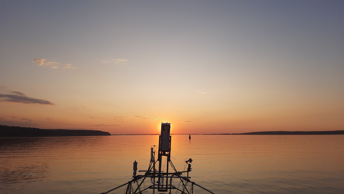 Виды Волги с борта экспедиционного судна. Источник: Александр Мольков