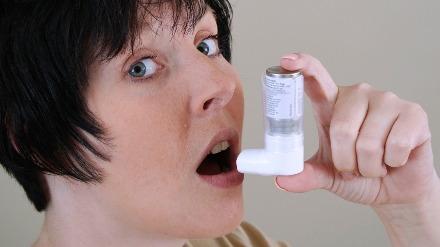 Из-за этих ошибок в применении ингалятора вам хуже: памятка по правильному использованию