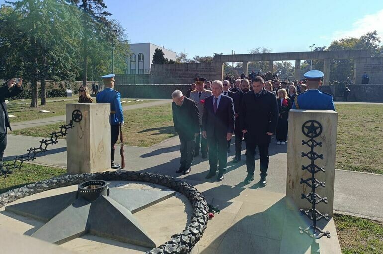   Илья Сокольникас, Белград