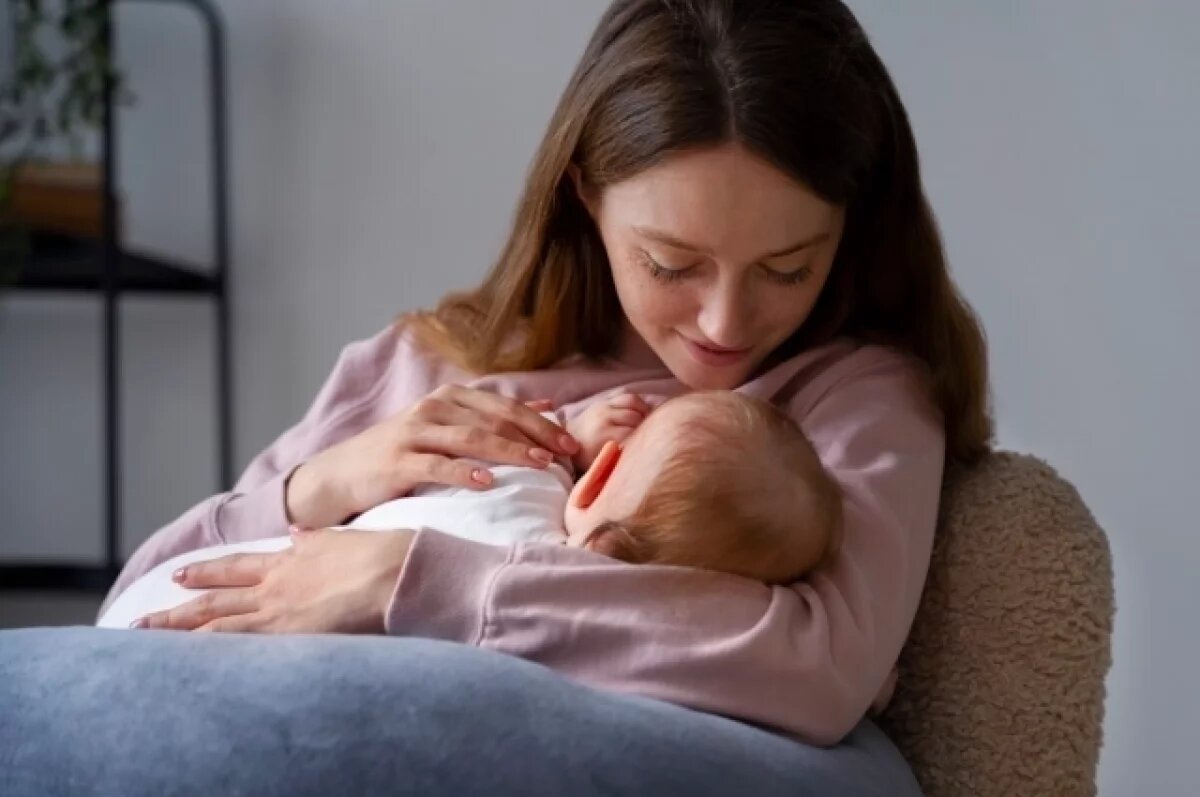    Более 5% детей в Петербурге родились благодаря использованию ЭКО