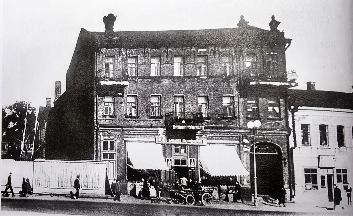 Дом №126 на Первой Мещанской улице. Москва. 1930-е годы. (Фото использовано в иформационных целях. Права принадлежат правообладателю.)