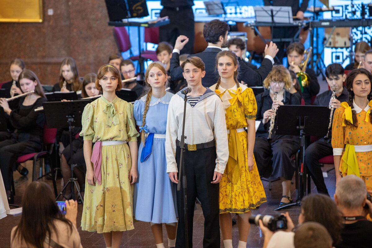    Музей Победы в День отца посетили почти 6 тысяч человек