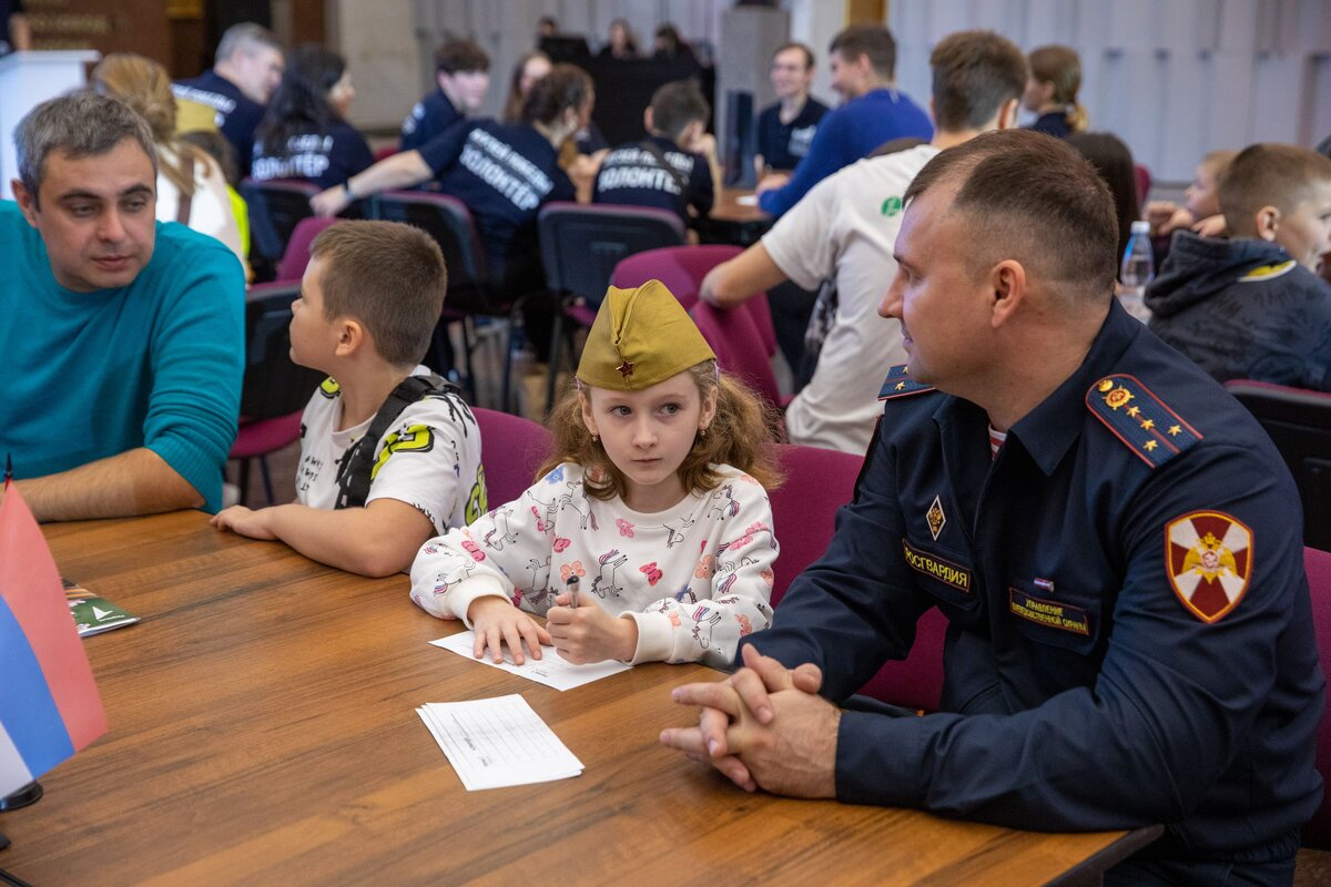    Музей Победы в День отца посетили почти 6 тысяч человек