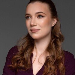    — Главная причина поиска подработки — это деньги. Конечно, если есть много свободного времени, например у мам в декрете, это тоже может быть причиной, но финансовый вопрос все равно остается основным. Чаще всего подработку ищут студенты, потому что им сложно устроиться на основную работу, учитывая учебу. Пенсионеры тоже ищут подработку, но реже, часто из-за свободного времени. Молодые специалисты обычно ориентированы на основное место работы, — рассказала владелица кадрового агентства «Мой HR маяк» Юлия Гайнутдинова.