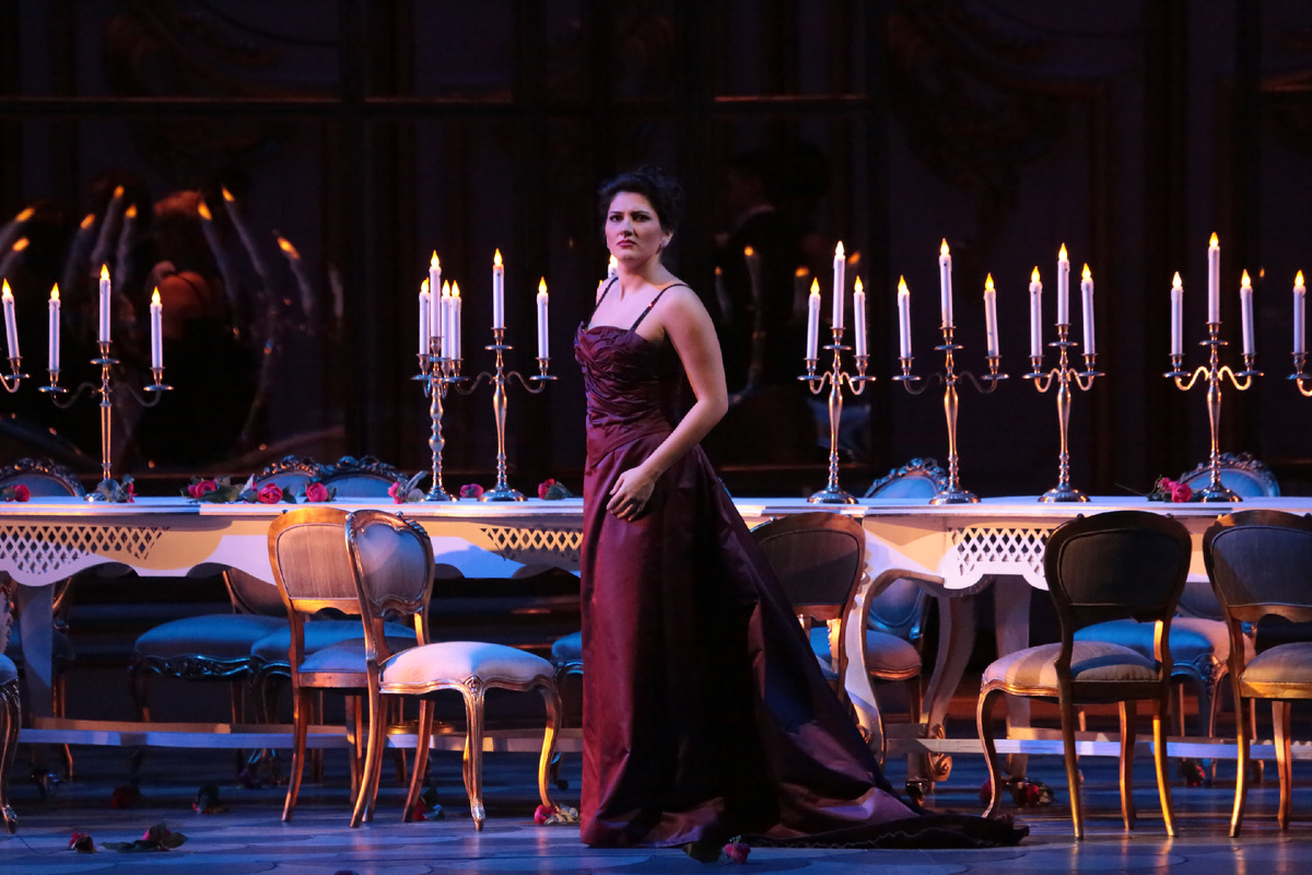 Виолетта Валери — Динара Алиева. Фото Дамира Юсупова