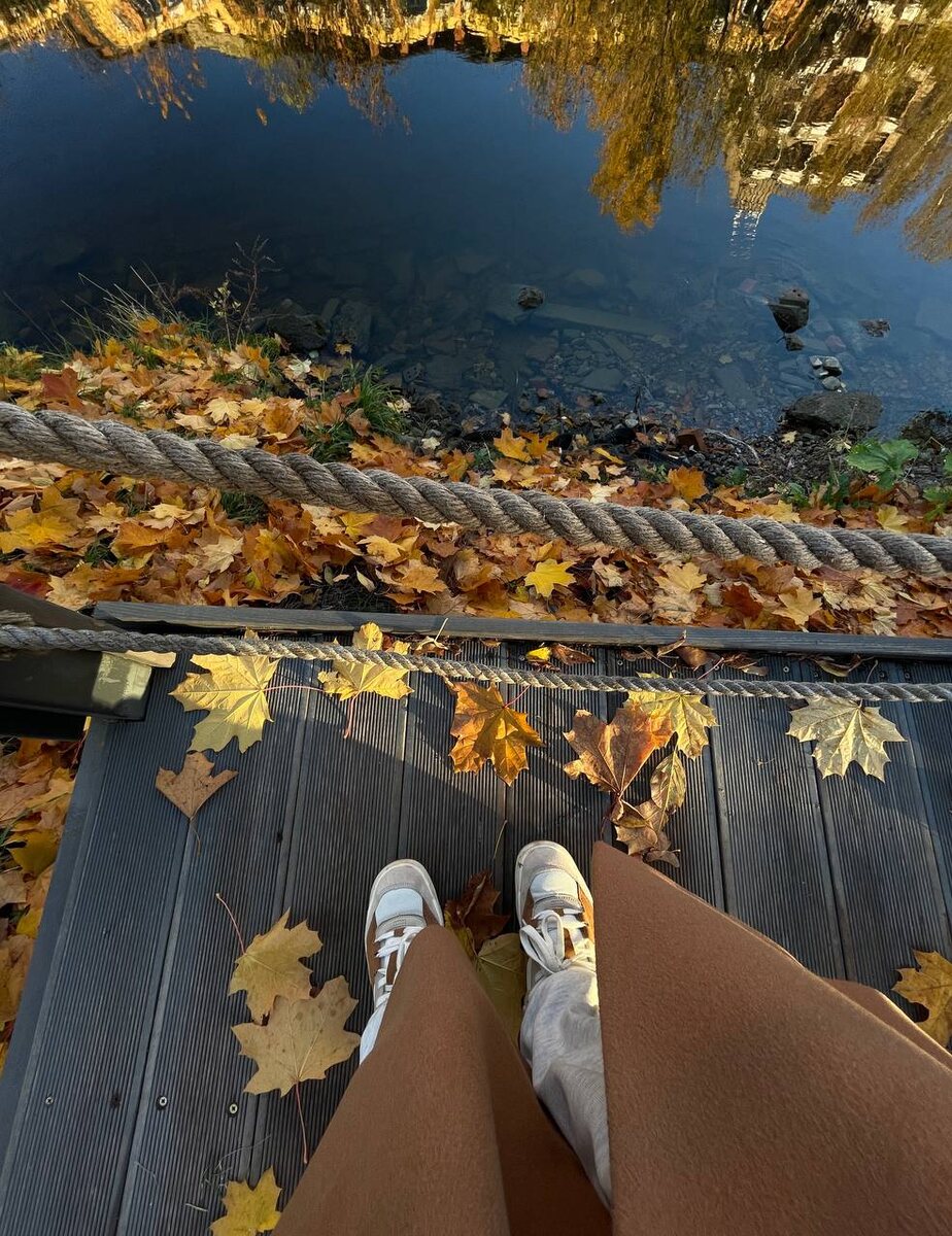 Ну, потрясающе же! Это набережная Карповки