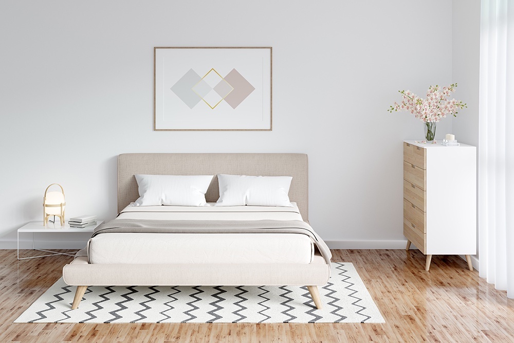    Прямоугольный ковер подойдет к любой комнате - гостиной, спальне, столовой. Он может быть уместен даже в комнате с непрямыми углами, если, например, нужно зонировать пространство или подчеркнуть структуру определенной зоны в помещении. / Фото: iStock