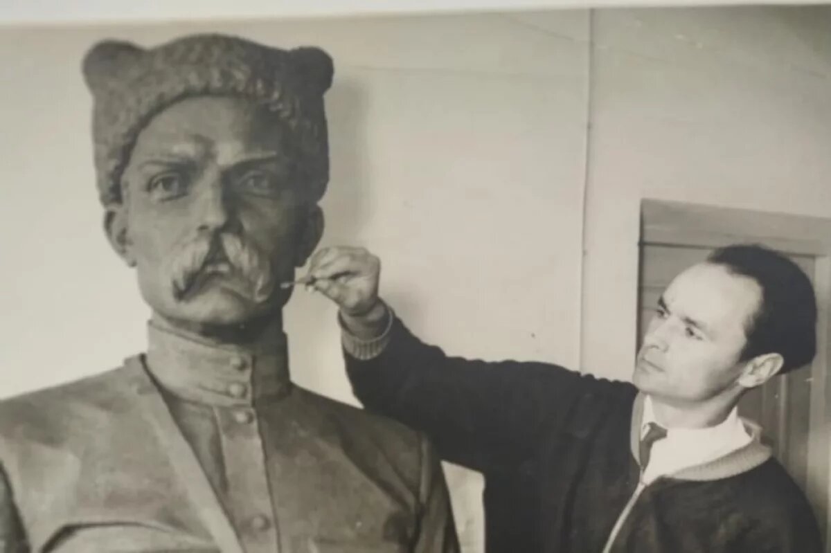    Участникам Гражданской войны Фёдор Перетятько посвятил большую серию работ.