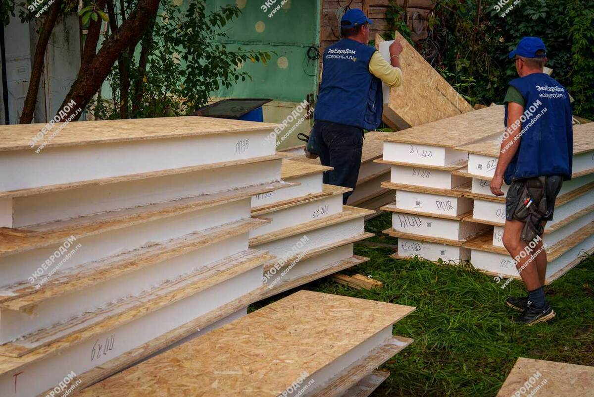 К каждому домокомплекту прилагается подробная инструкция по сборке