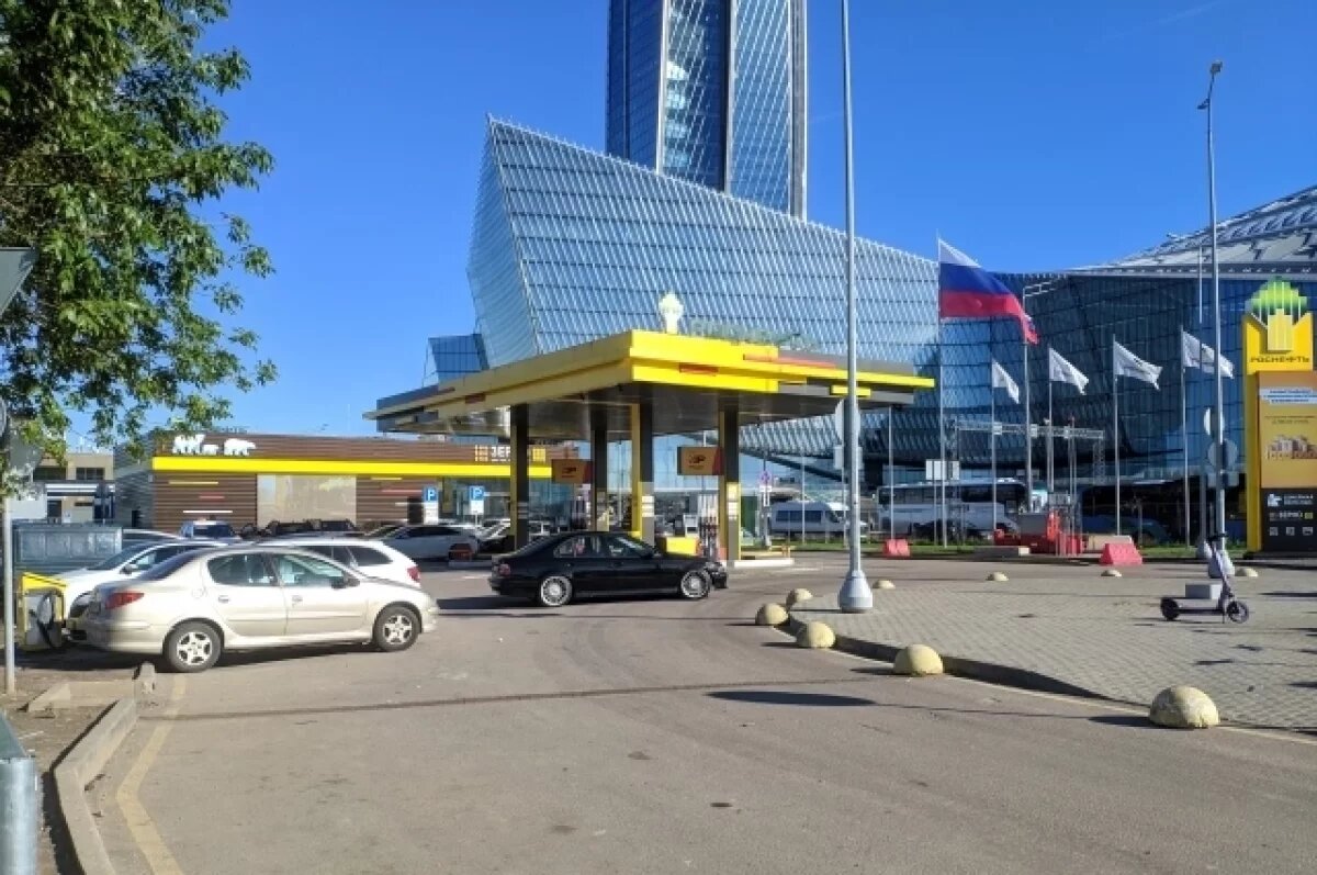    На новосибирской АЗС «Nafta24» закончилось всё топливо