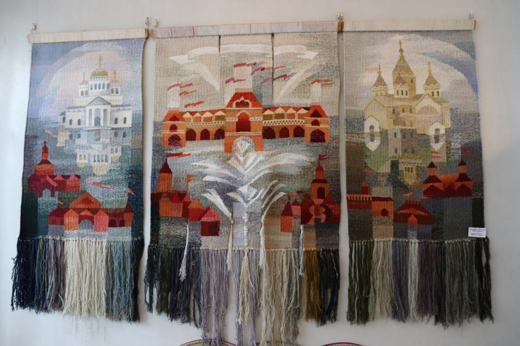 Выставки в Доме офицеров
Фото: из группы «Псковский Монмартр» в соцсети «ВКонтакте»