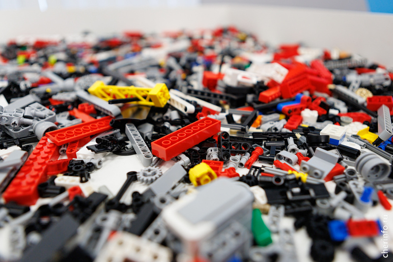    В ЧГУ сегодня начался региональный профориентационный проект "Голдберг-fest". Участвовать в фестивале предлагается десятиклассникам