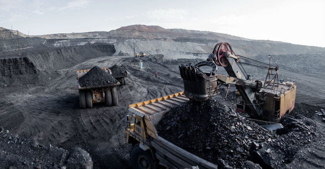 Театр абсурда: добыча угля приносит баснословную прибыль хозяевам и разоряет российский бюджет