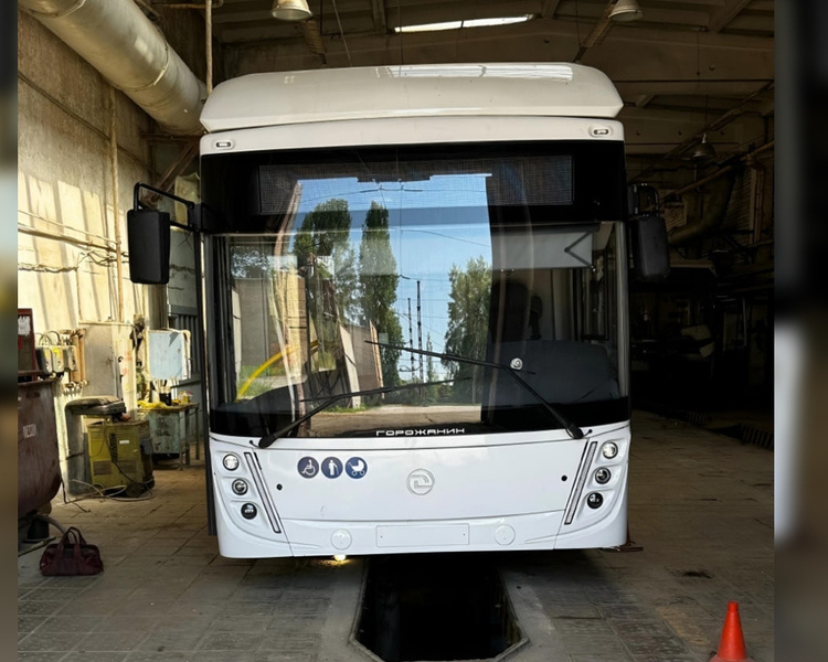     В Курске тестируют новый троллейбус "Горожанин"