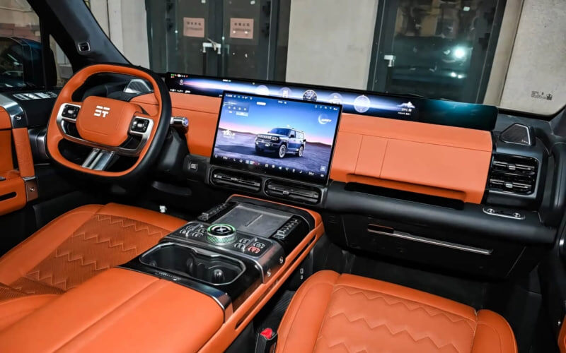 Интерьер Jetour Zongheng G700