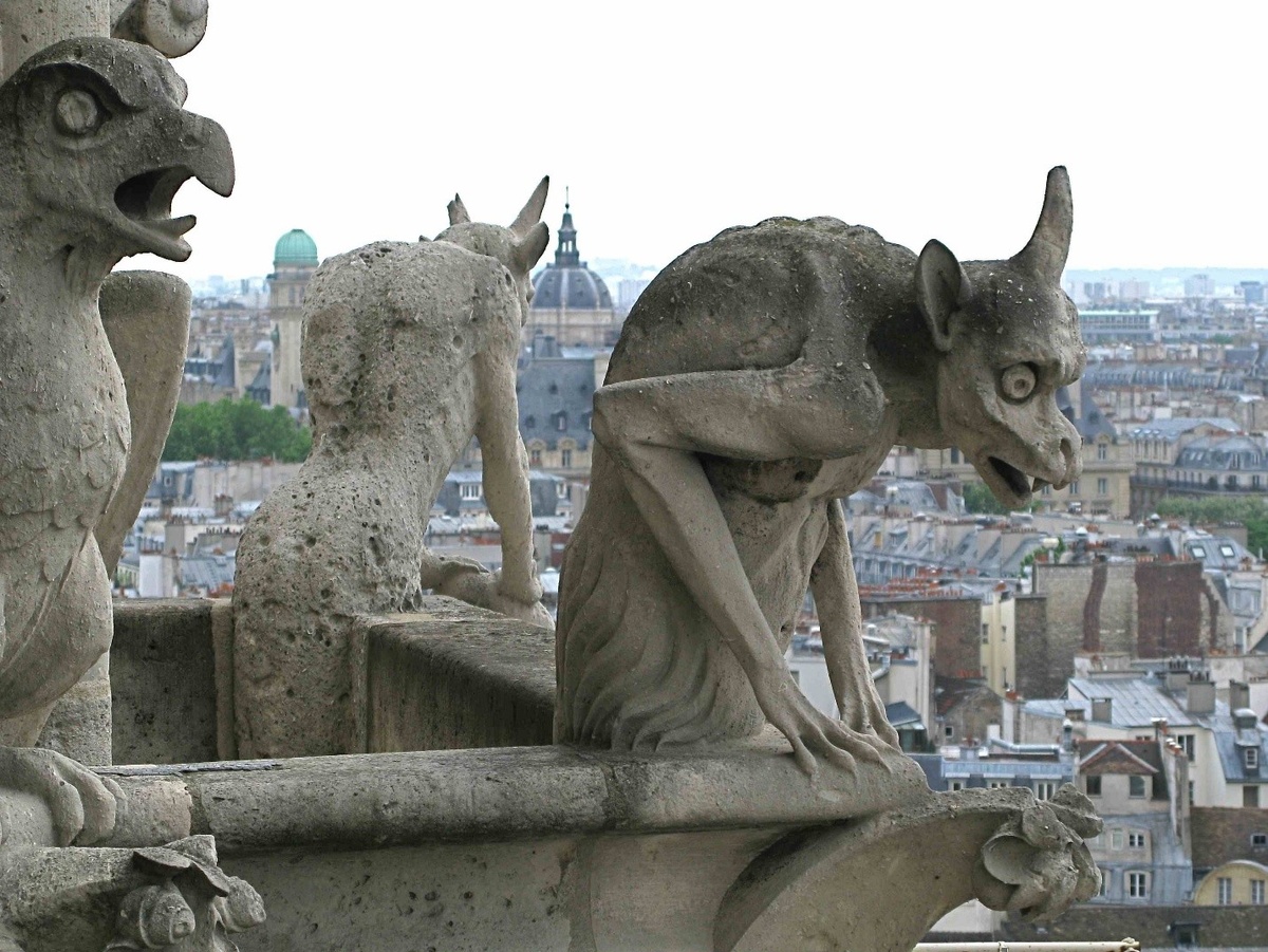 Гаргульи и химеры Фото из открытого доступа