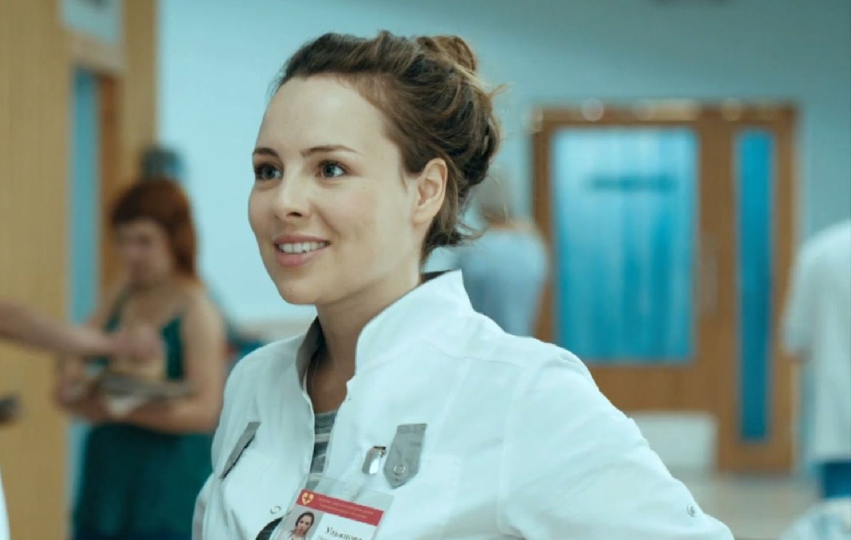    Яна Гурьянова (Фото: скриншот т/с «Интерны»)