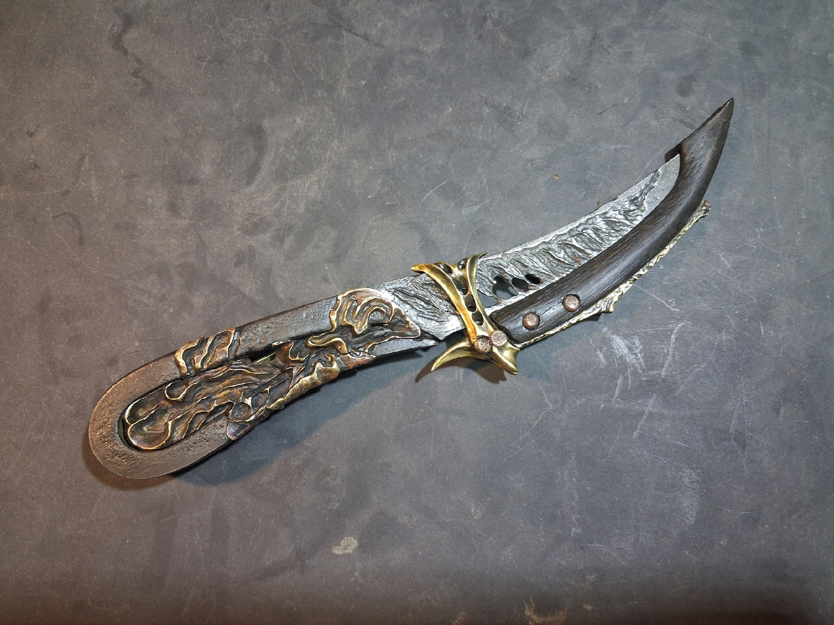 Нож "Ветра" в ножнах