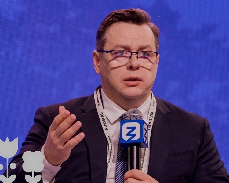     В Курске советник губернатора выступит с лекцией о поэте и судье Афанасии Фете