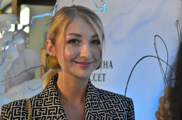 С детства Марго увлекалась танцами, была солисткой и состояла в народной студии современного танца «Родничок», а также в народной студии эстрадного пения «Глас»
Фото: Pavel Kashaev, Павел Кашаев / Global Look Press