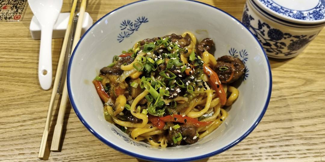 "Лан Ма" на Менделеевской. Обед на 1470₽ [обзор]