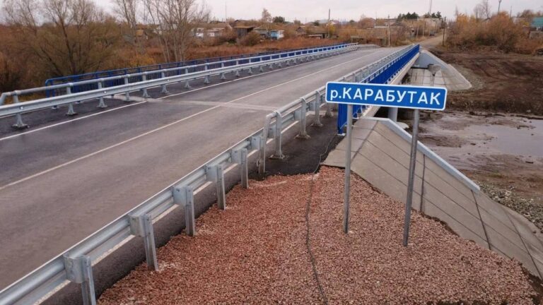    В Кваркенском районе после капитального ремонта открыт мост через реку Карабутак Оренбуржье