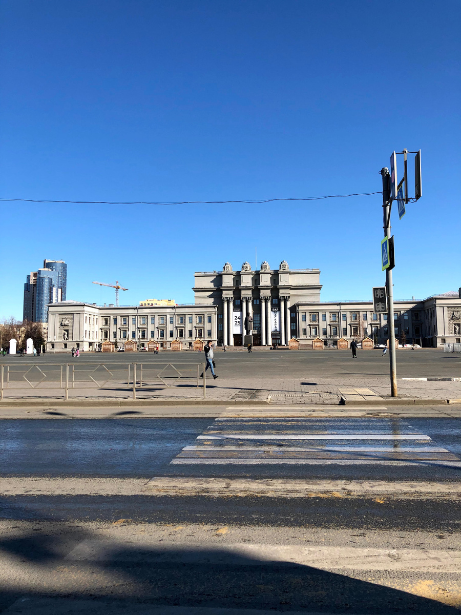 Самарский театр оперы и балета. Фото автора.