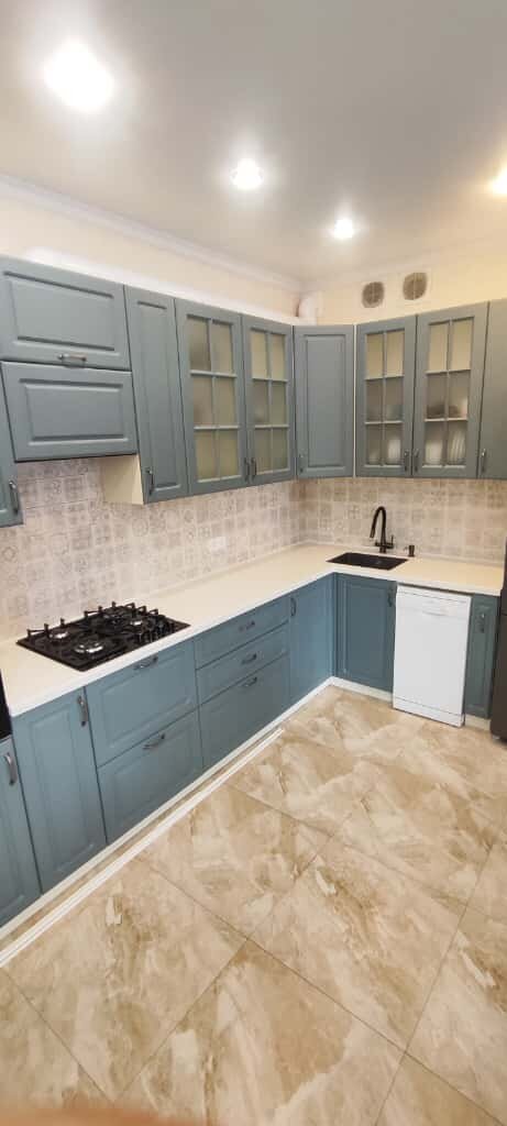 кухонная столешница из акрилового камня