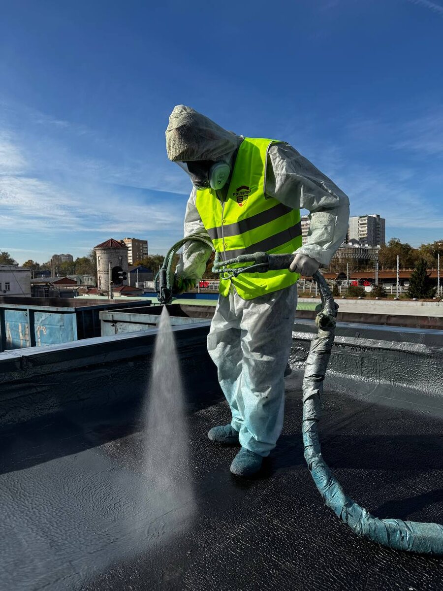 Процесс нанесения полимочевины Сибуфом М101