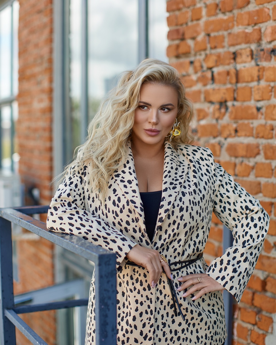 Анна Семенович