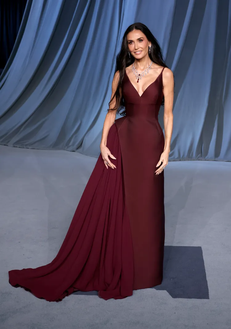 18 октября Деми Мур посетила 5-й ежегодный гала-концерт в Музее Академии