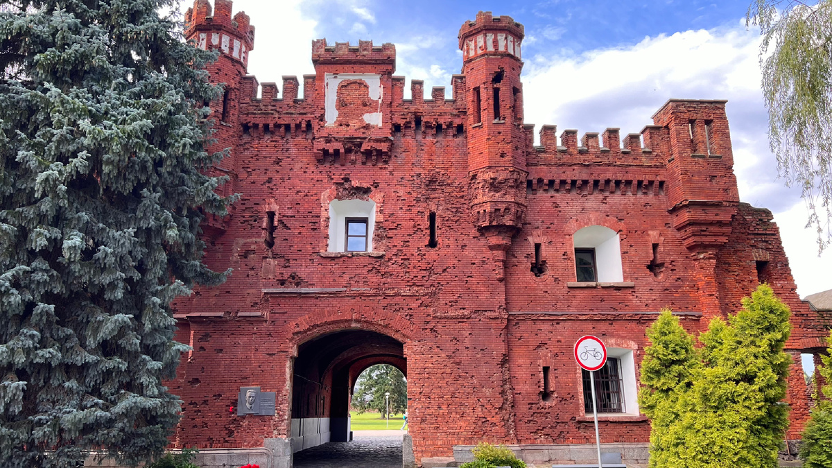 Брестская крепость