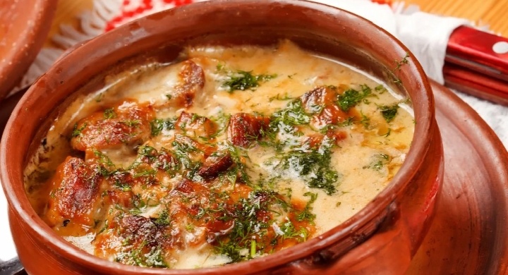 Говядина по-посадски: классический рецепт с историей из Сергиева Посада