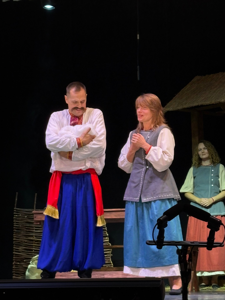 Сказ о двух сестрах и матери, что чуть из обеих не сгубила