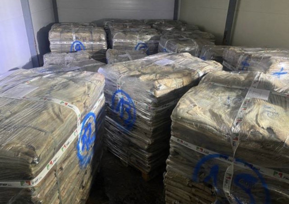    Более 17 тонн шкур КРС вывезли из Пензенской области в Италию